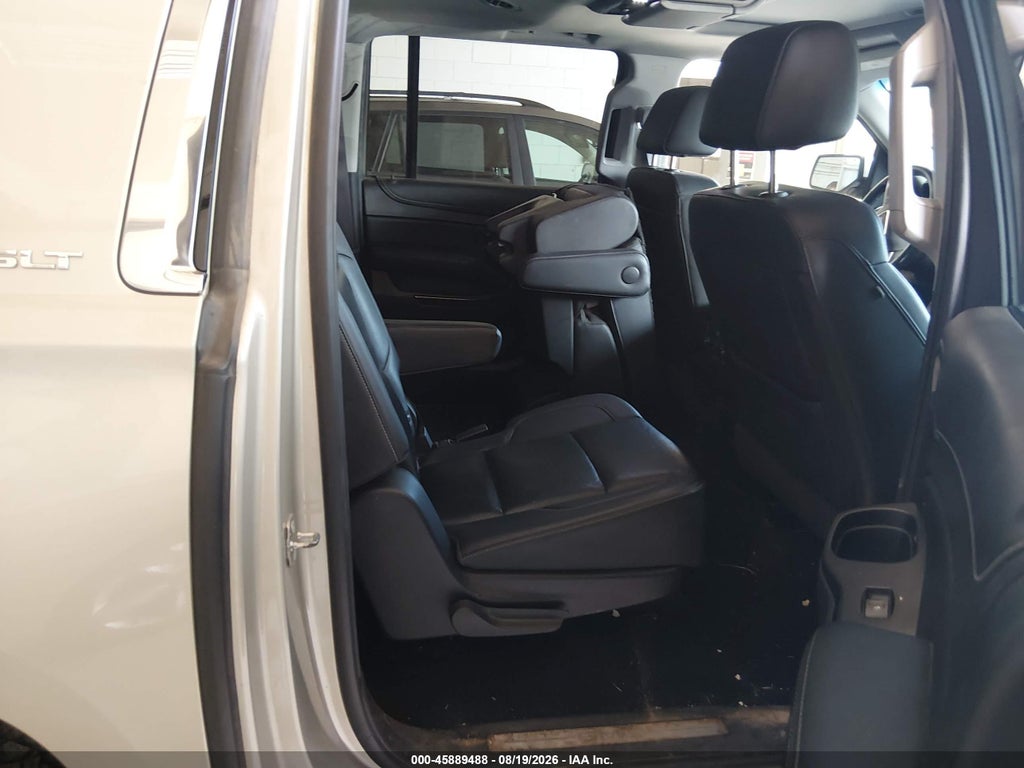 2017 GMC Yukon XL SLT photo 8