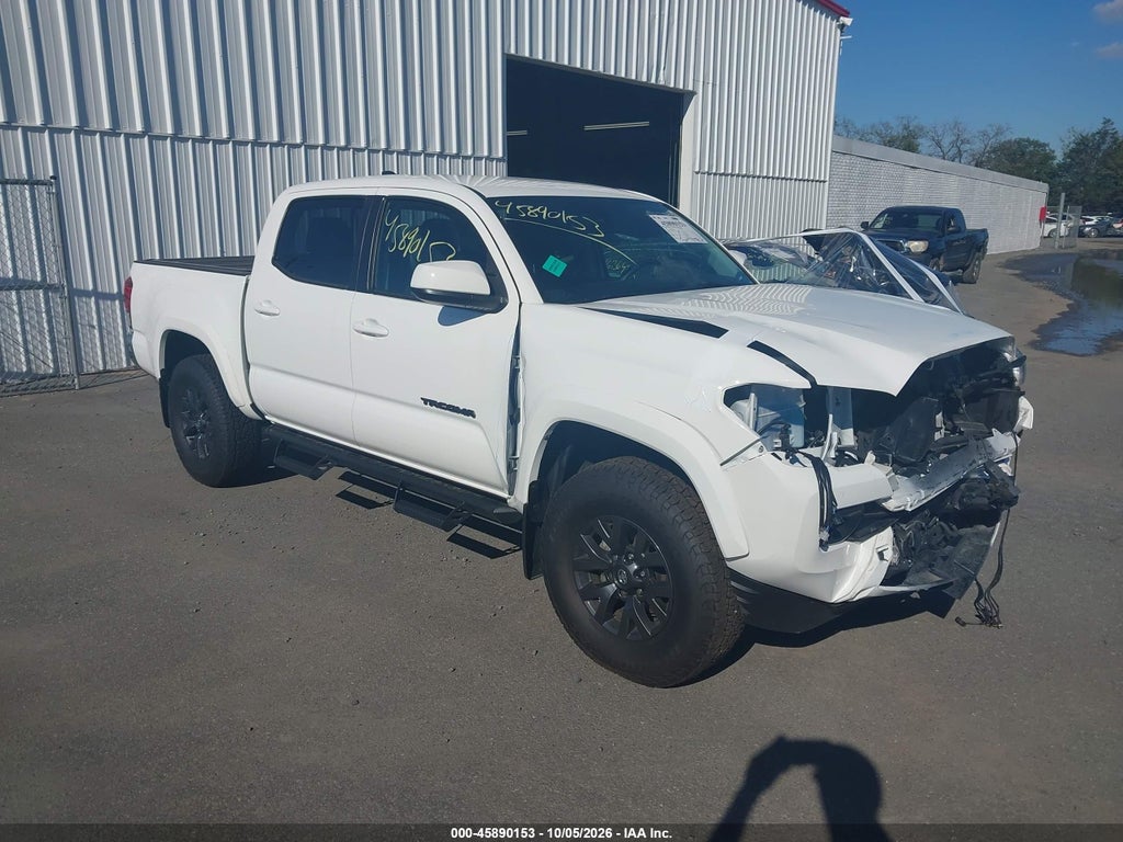 2023 Toyota Tacoma SR5 V6 photo 1