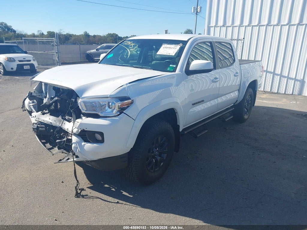 2023 Toyota Tacoma SR5 V6 photo 2