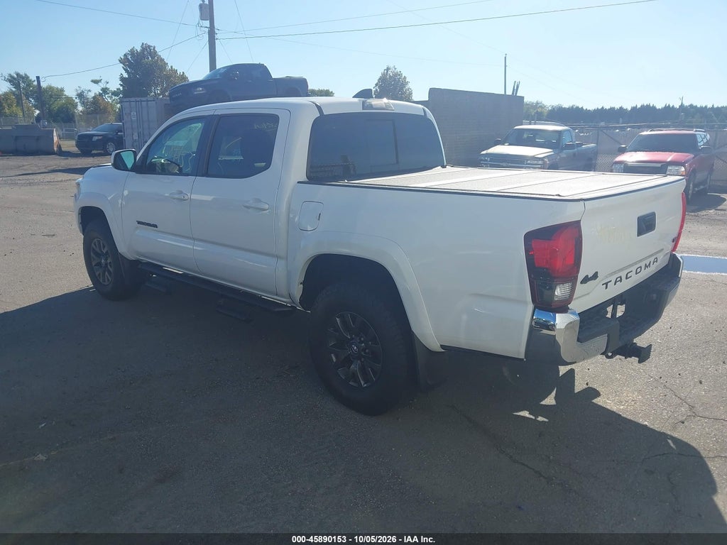 2023 Toyota Tacoma SR5 V6 photo 3