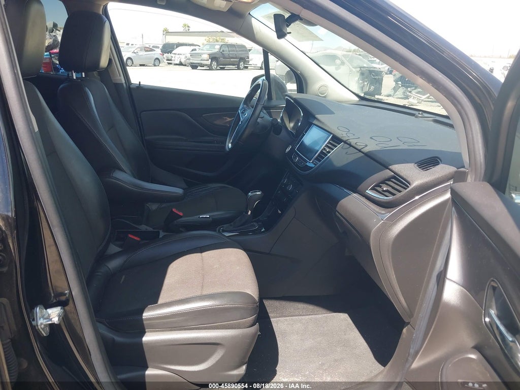 2019 Buick Encore FWD Preferred photo 5