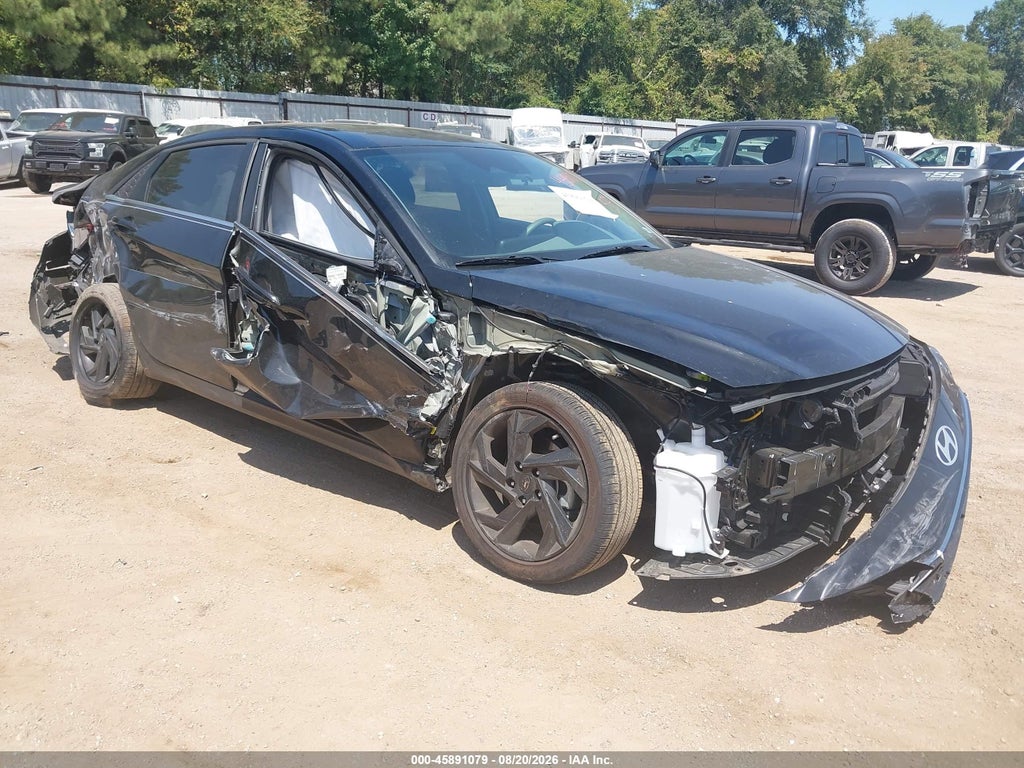 HYUNDAI ELANTRA 2026
