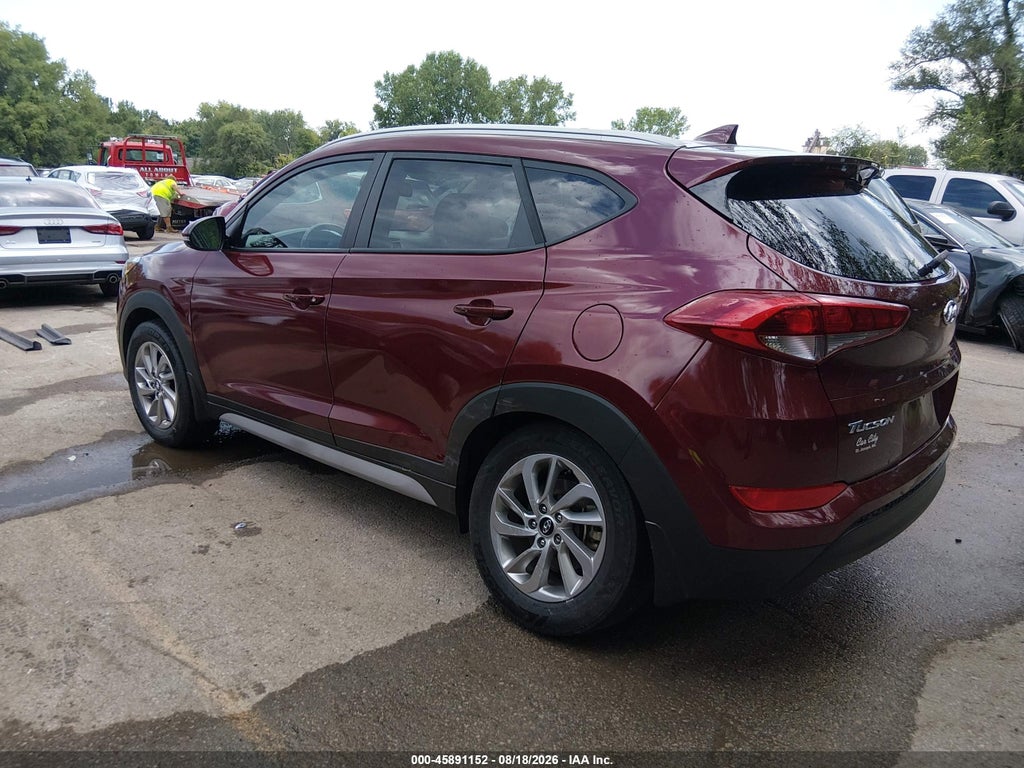 2017 Hyundai Tucson SE Plus photo 6