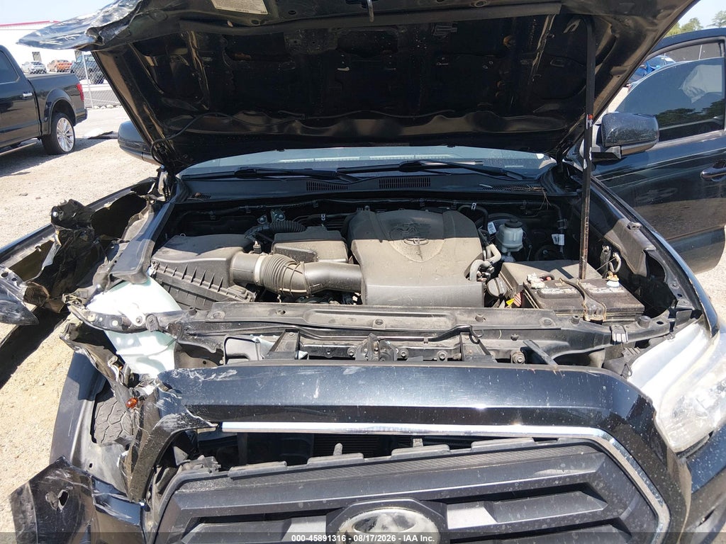 2020 Toyota Tacoma SR5 V6 photo 10