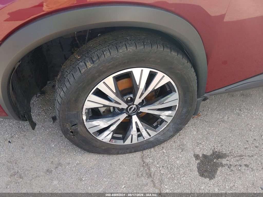 2022 Nissan Rogue SV FWD photo 6