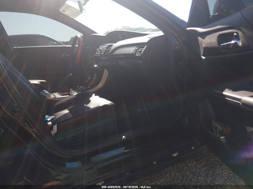 2017 Honda Accord Sport SE photo 5