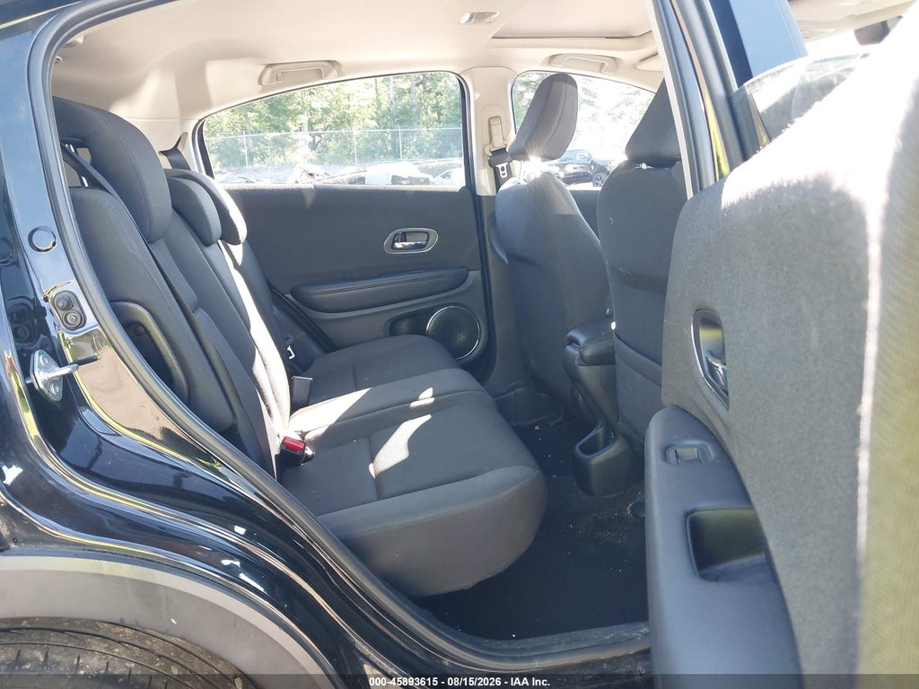 2022 Honda HR-V AWD EX photo 8