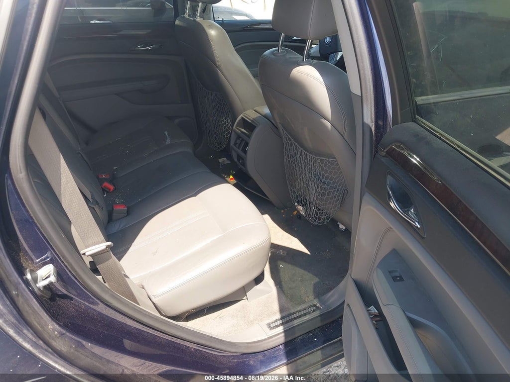 2011 Cadillac SRX Luxury Collection photo 8