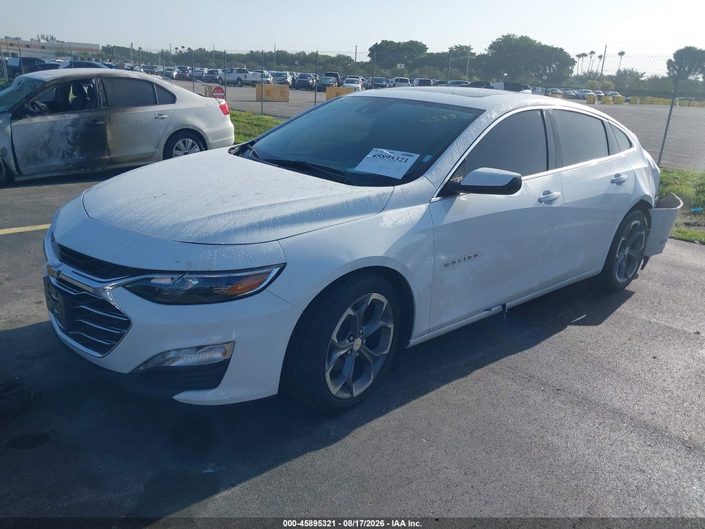 2024 Chevrolet Malibu FWD 1LT photo 2