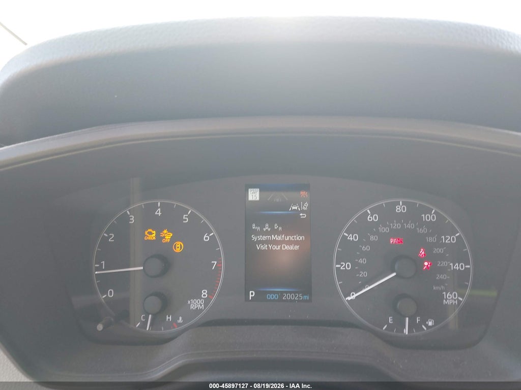 2024 Toyota Corolla Cross LE photo 7