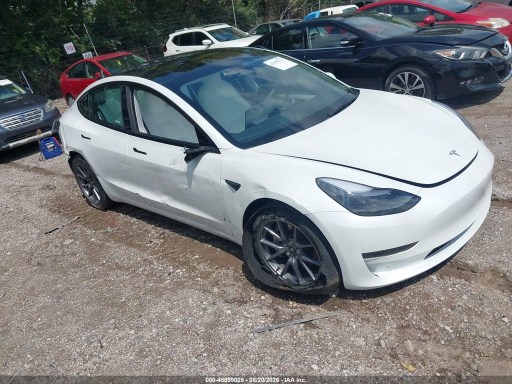 TESLA MODEL 3 2023