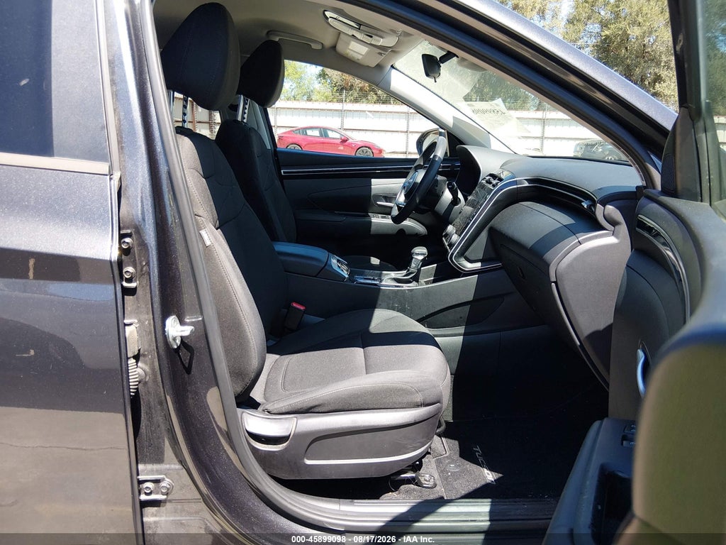 2022 Hyundai Tucson SEL photo 5