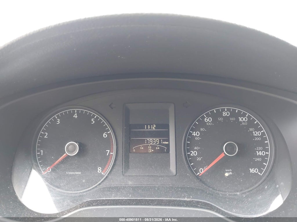 2011 Volkswagen Jetta 2.5L SEL photo 7