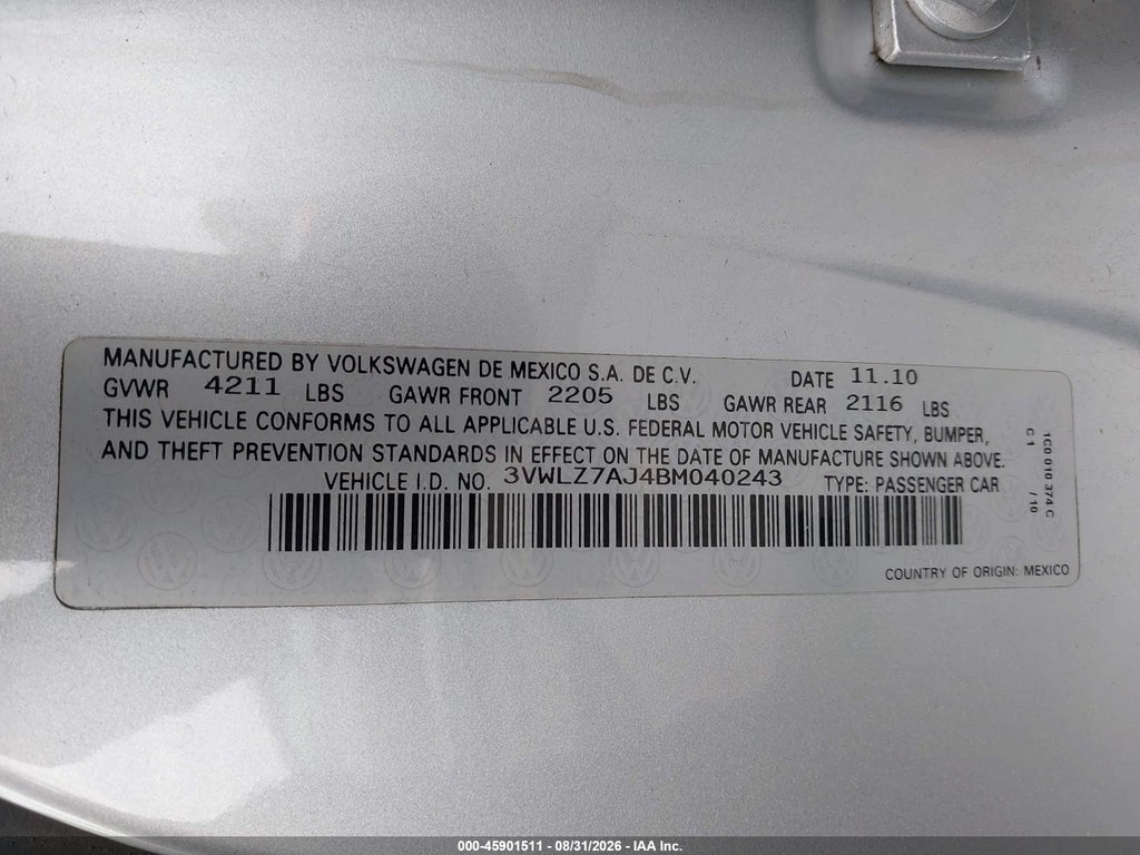 2011 Volkswagen Jetta 2.5L SEL photo 9