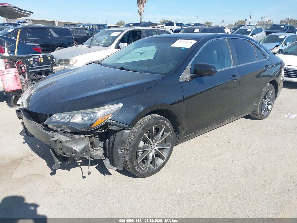 2017 Toyota Camry XSE V6 photo 2