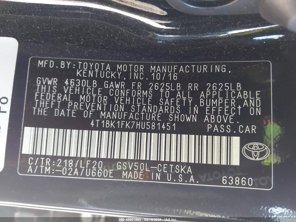 2017 Toyota Camry XSE V6 photo 9