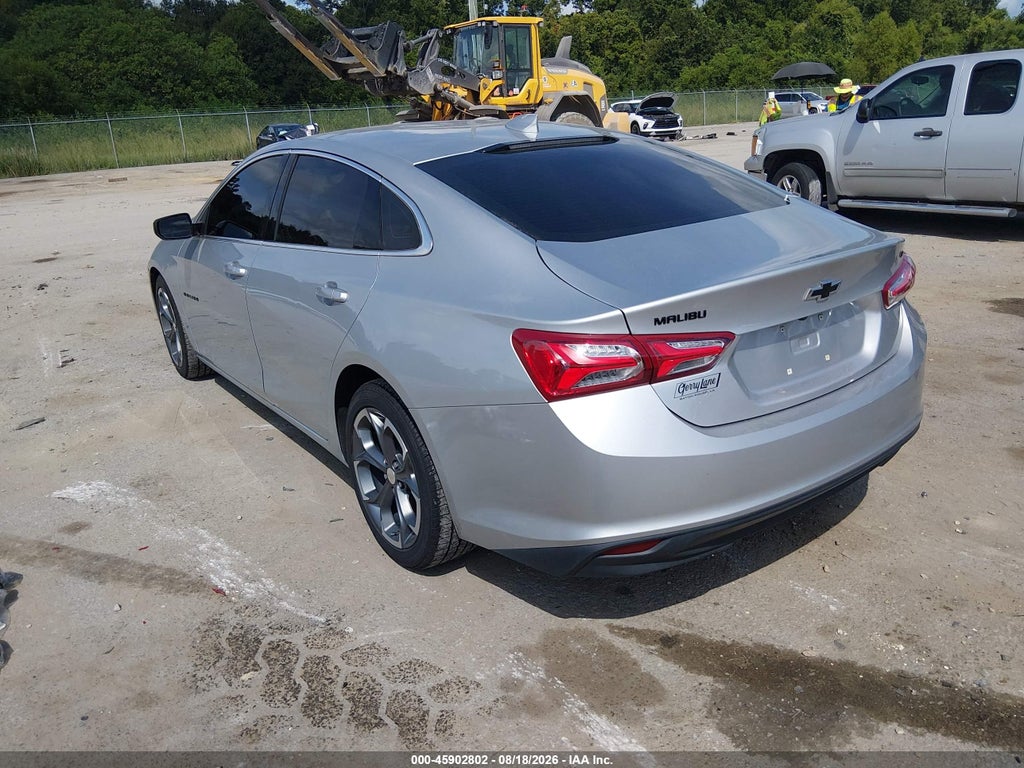 2022 Chevrolet Malibu FWD LT photo 3