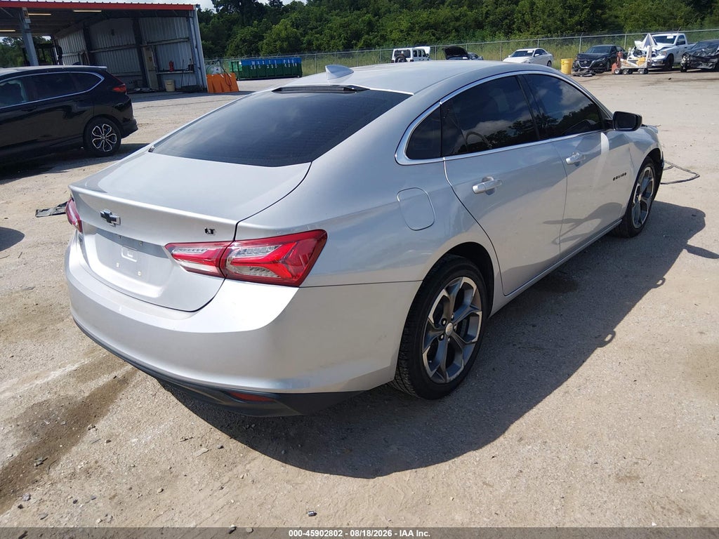 2022 Chevrolet Malibu FWD LT photo 4