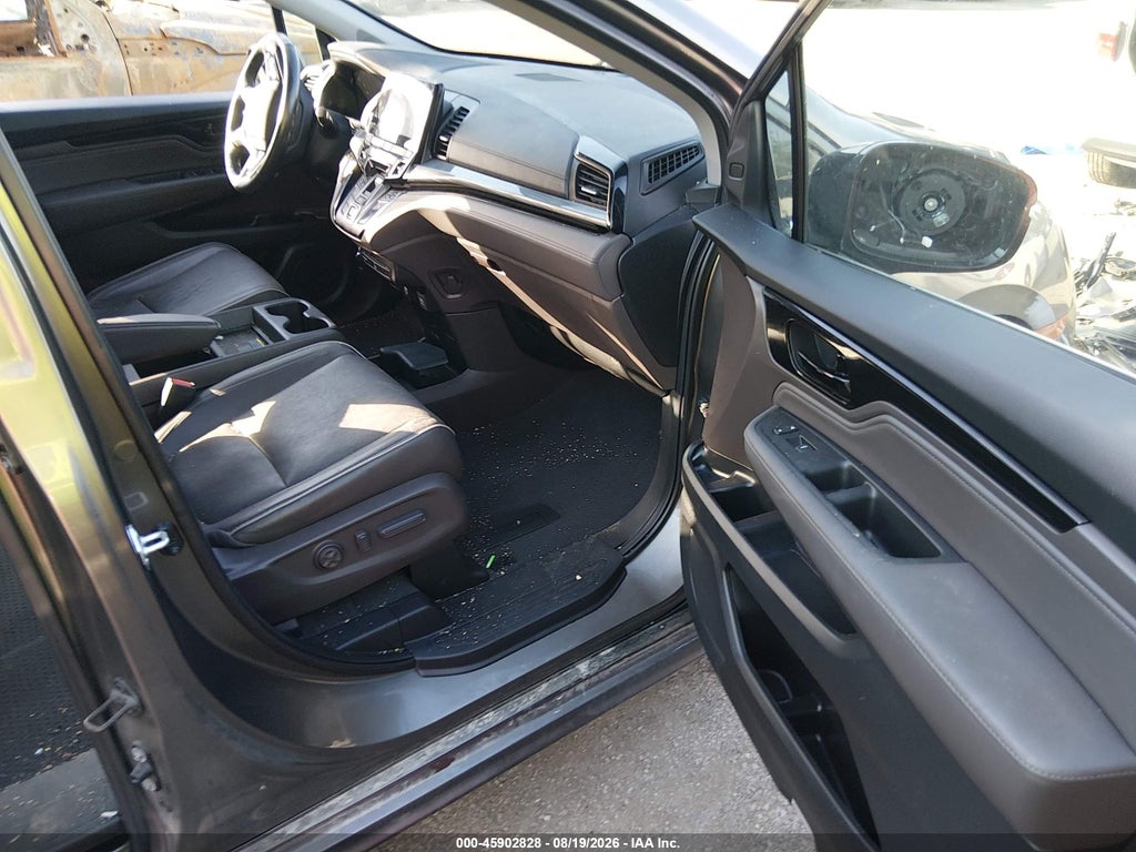 2022 Honda Odyssey Elite photo 5
