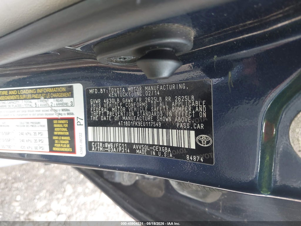 2014 Toyota Camry Hybrid XLE photo 9
