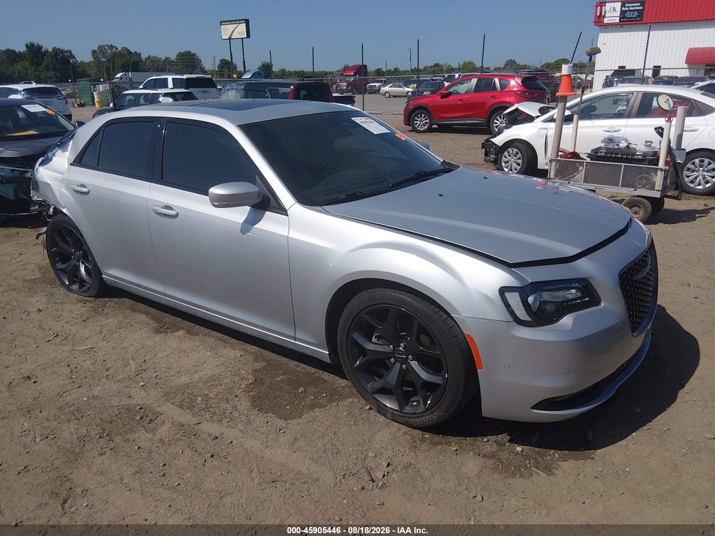 CHRYSLER 300 2022