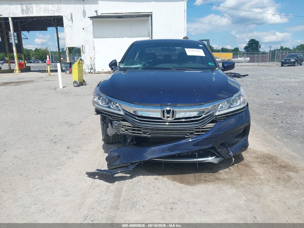 2017 Honda Accord Sport photo 6