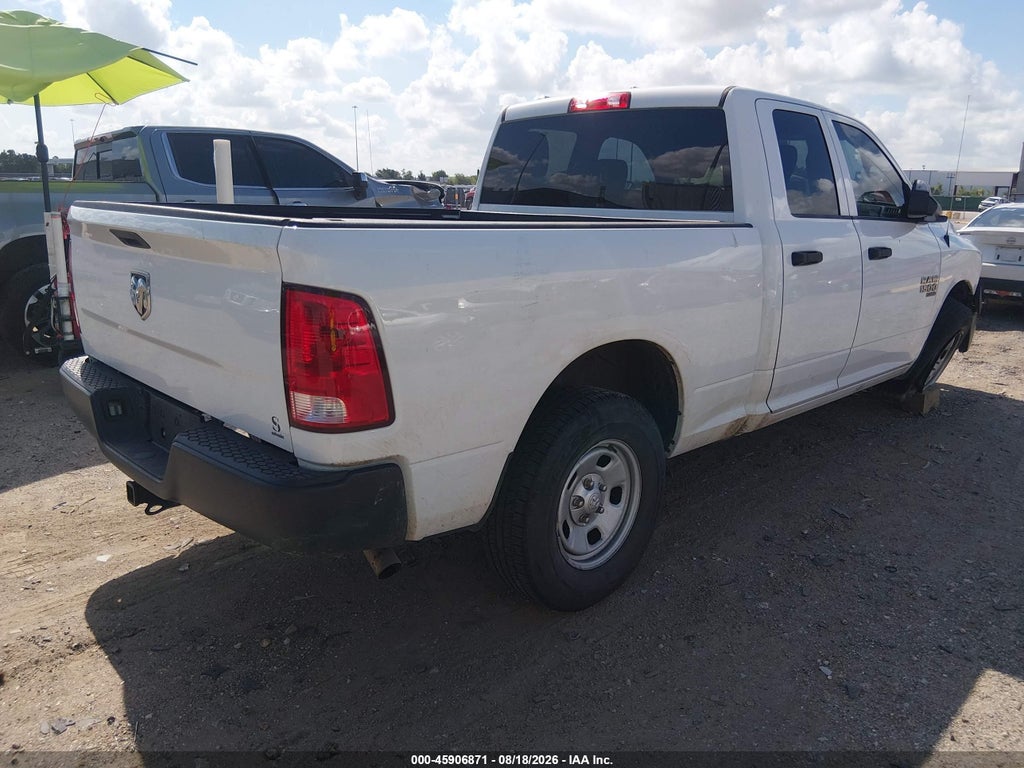 2022 Ram 1500 Classic Tradesman 4X2 6'4 Box photo 4