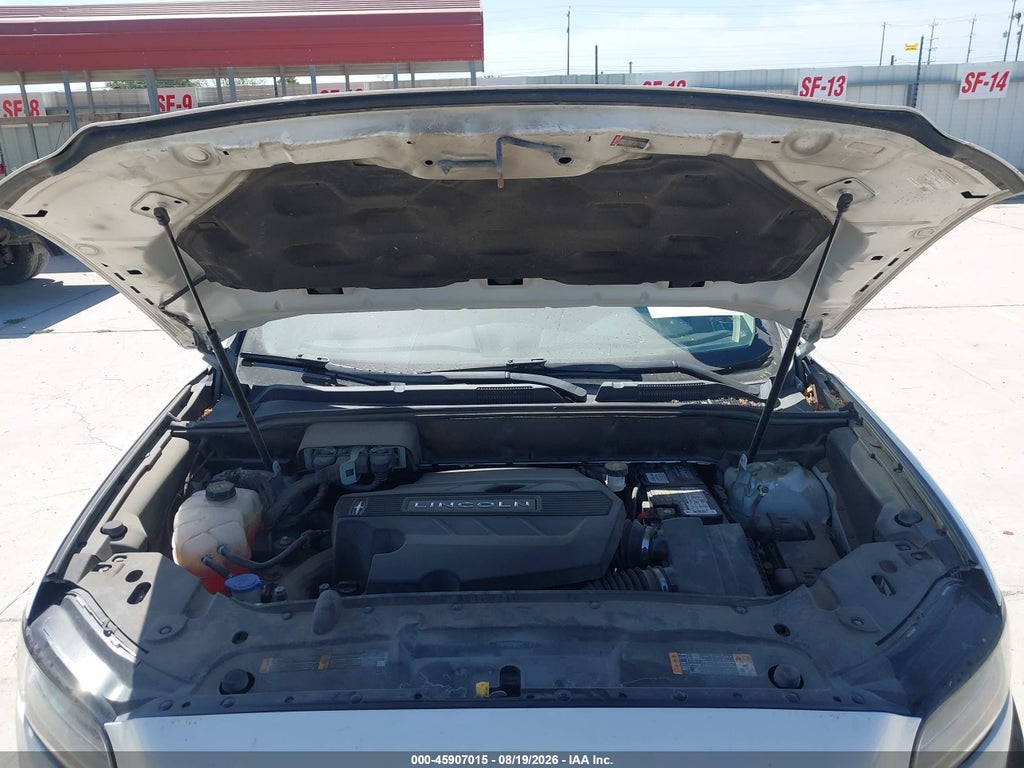 2019 Lincoln Nautilus Reserve photo 10