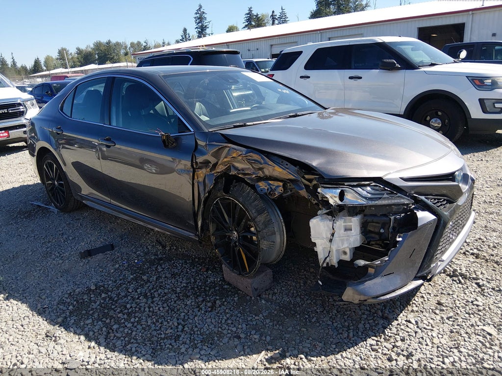 TOYOTA CAMRY HYBRID 2024