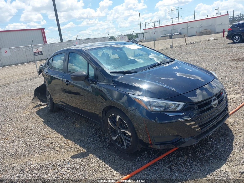 NISSAN VERSA 2025