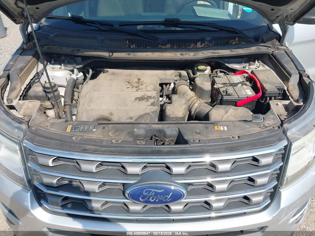 2017 Ford Explorer photo 10