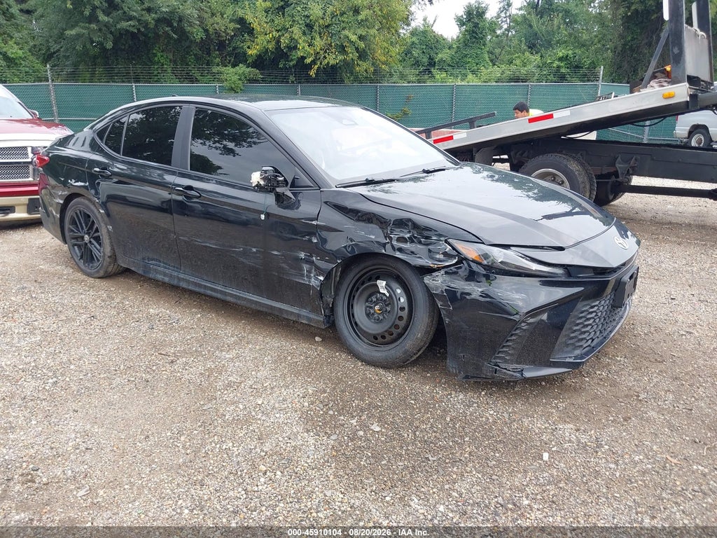 TOYOTA CAMRY 2025