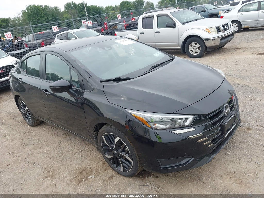 NISSAN VERSA 2024