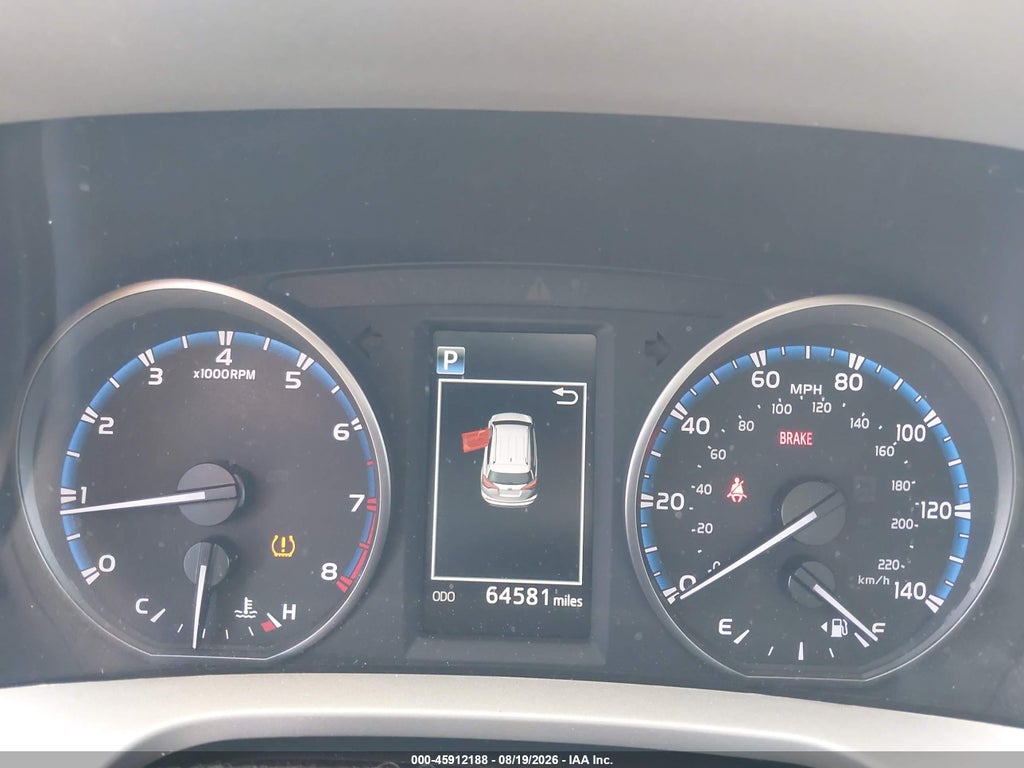 2017 Toyota RAV4 XLE photo 7