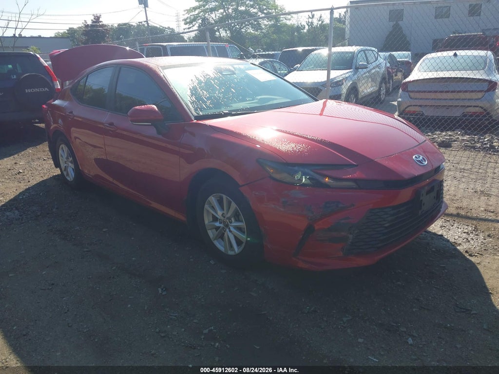 TOYOTA CAMRY 2025