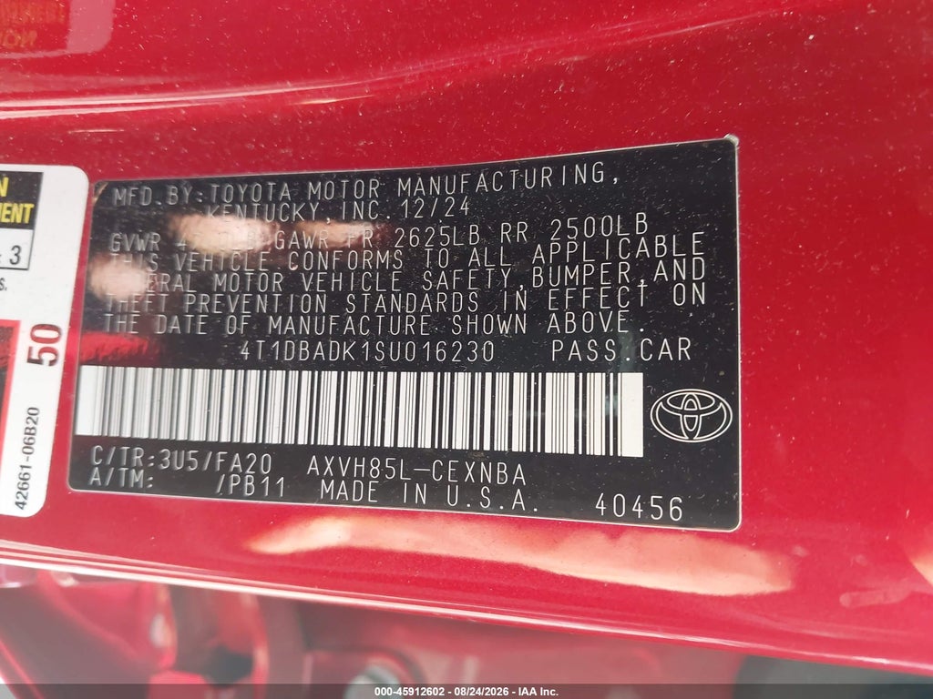2025 Toyota Camry LE photo 9
