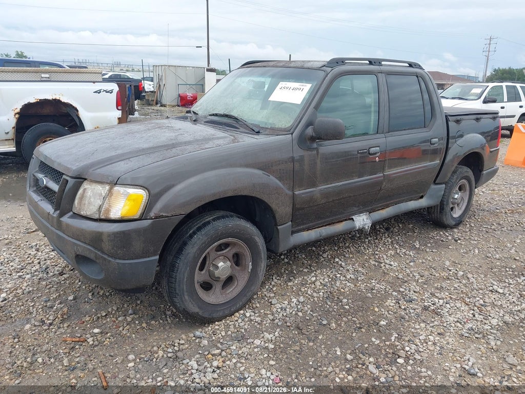 2005 Ford Explorer Sport Trac Adrenalin/XLS/XLT photo 2