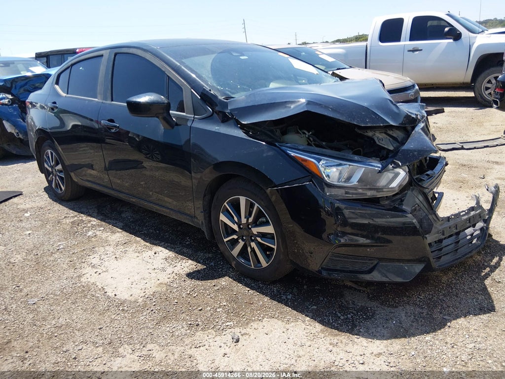 NISSAN VERSA 2022