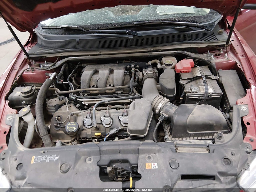 2015 Ford Taurus SEL photo 10