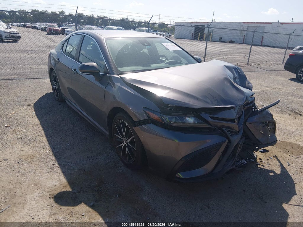 TOYOTA CAMRY 2022