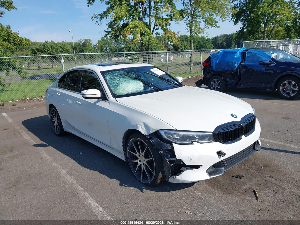 BMW 330 2021