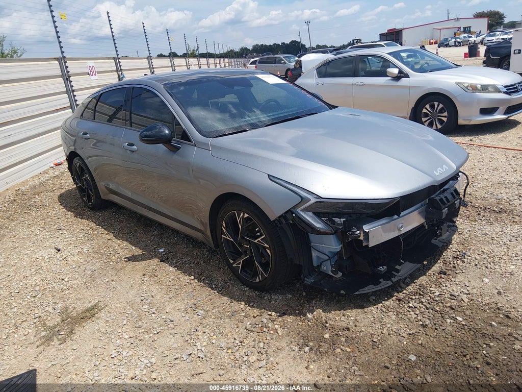 KIA K5 2025