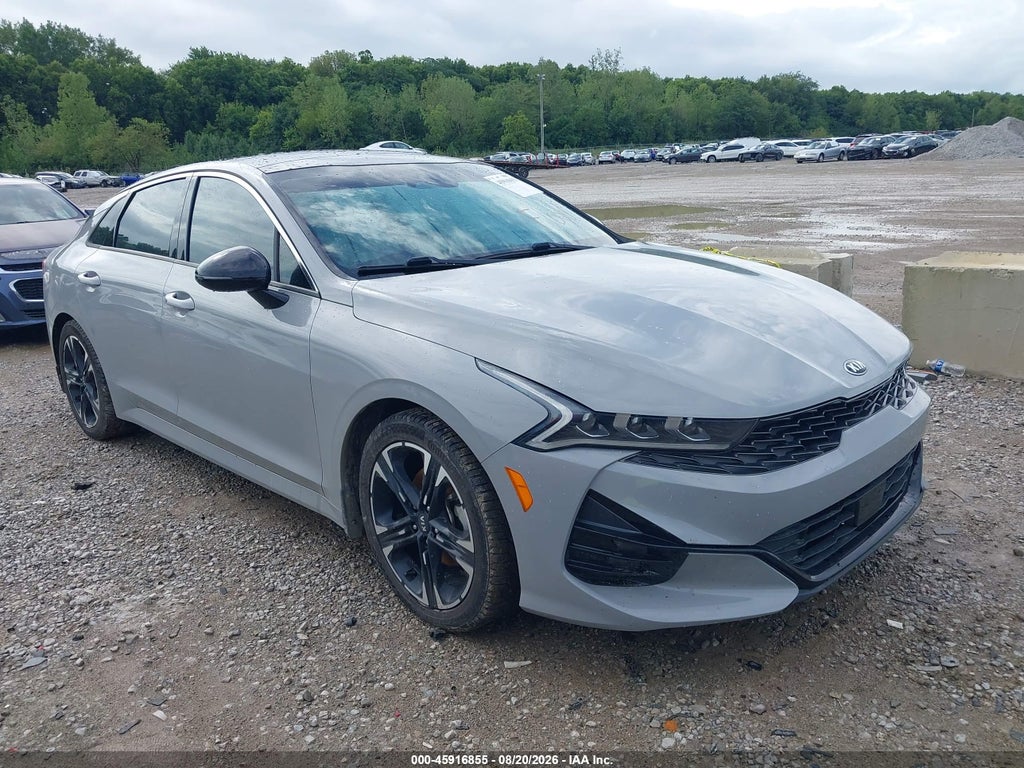 KIA K5 2021