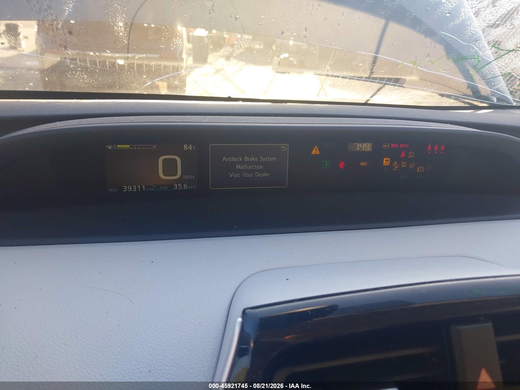 2020 Toyota Prius LE AWD-E photo 7