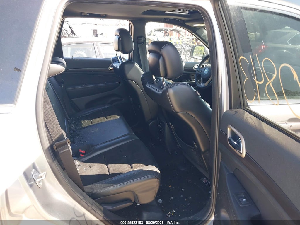 2014 Jeep Grand Cherokee Altitude photo 8