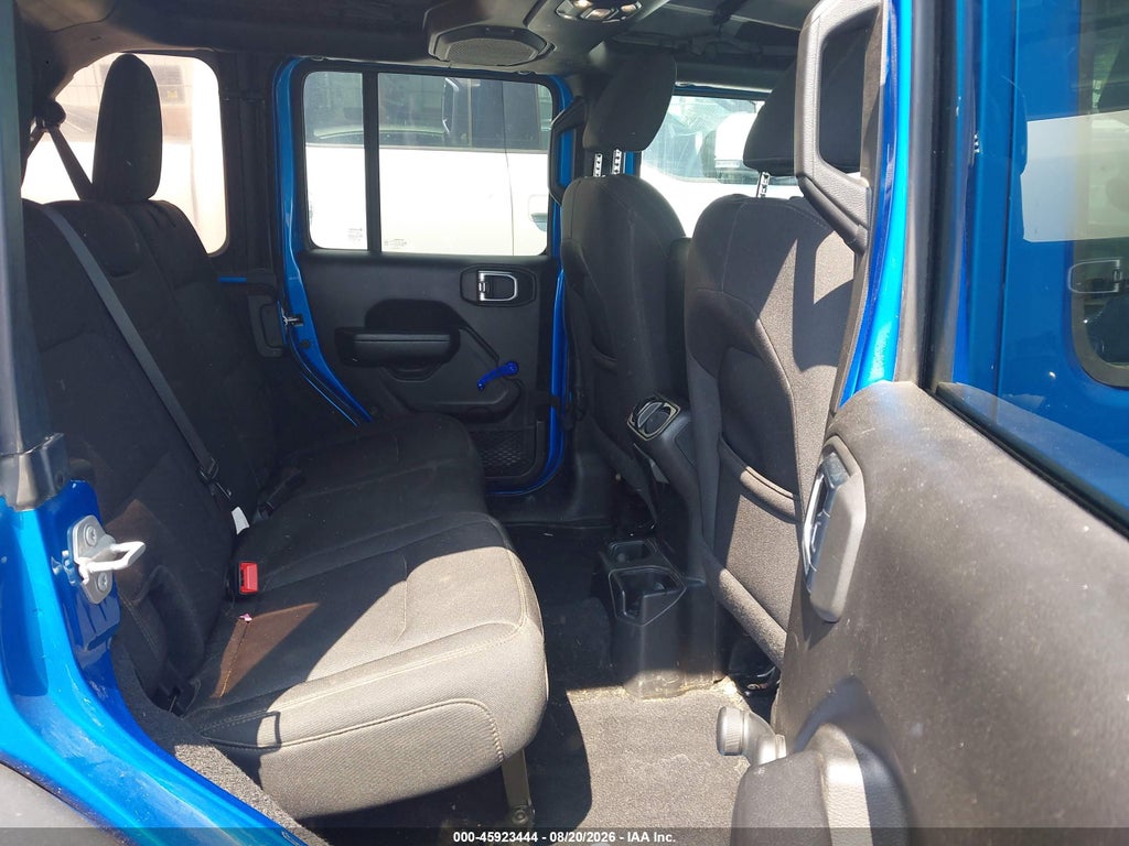 2023 Jeep Wrangler 4-Door Sport 4X4 photo 8