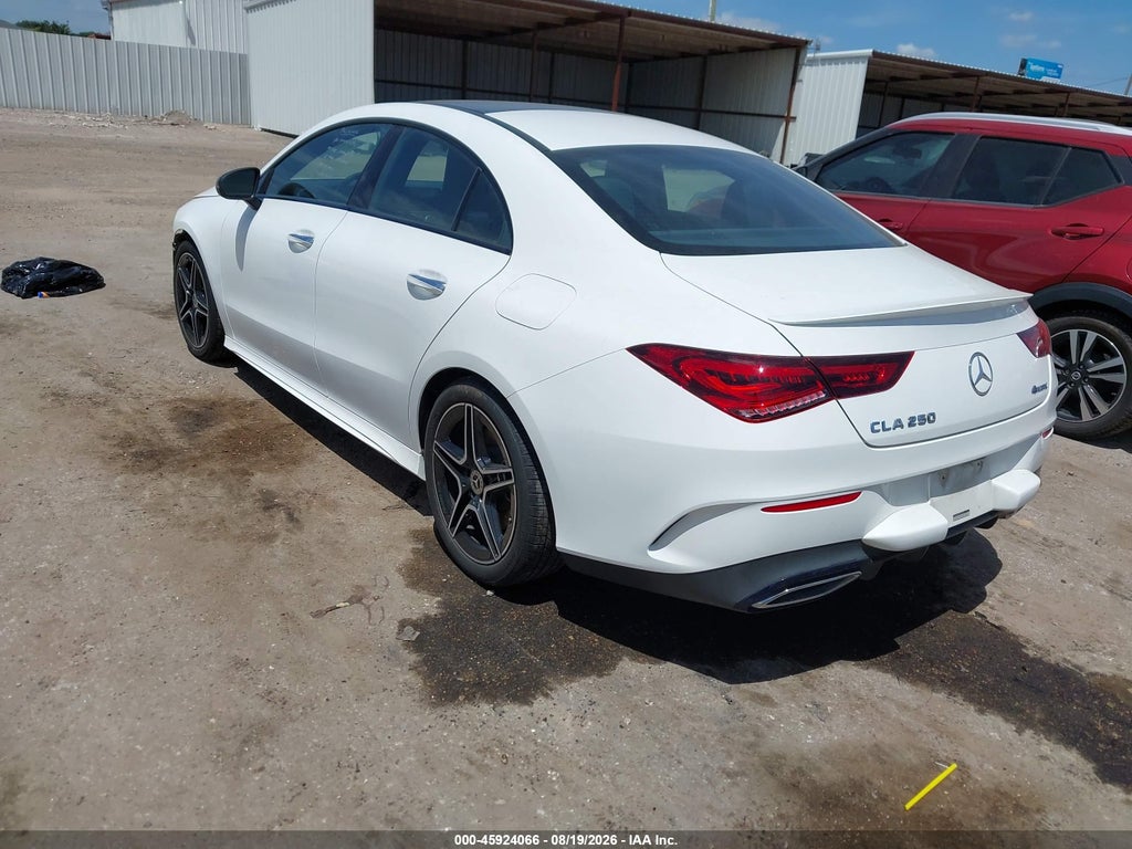 2023 Mercedes-Benz CLA 250 Coupe 4MATIC photo 3