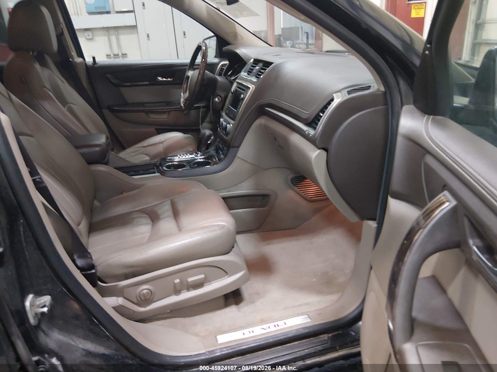 2015 GMC Acadia Denali photo 5
