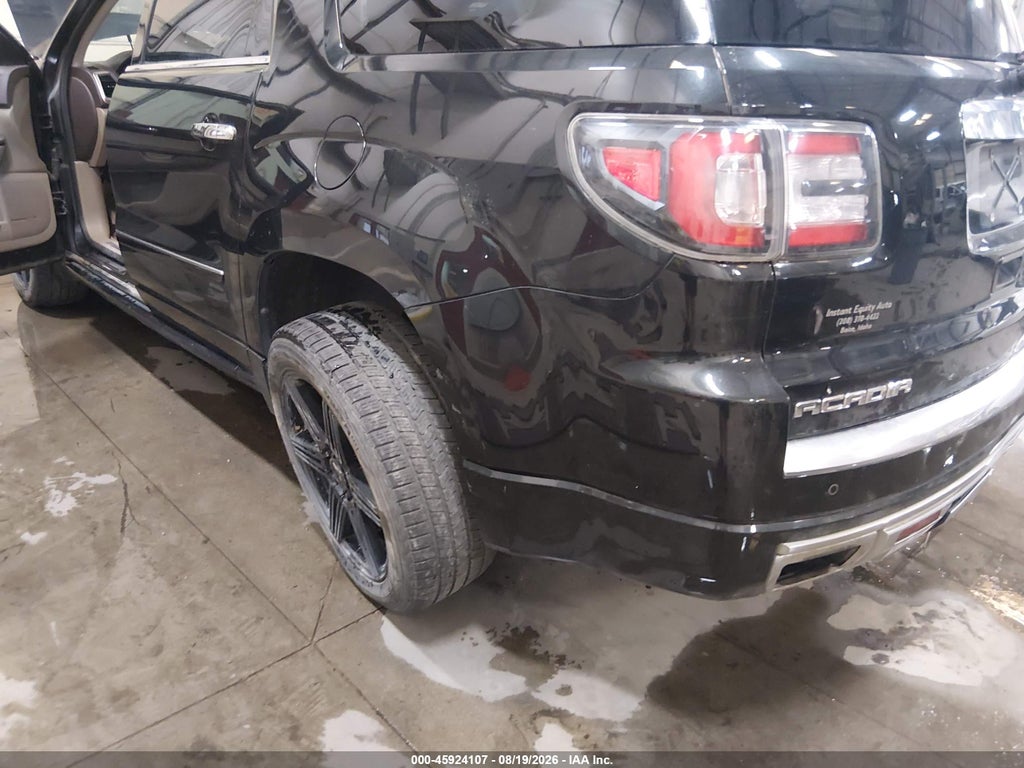 2015 GMC Acadia Denali photo 6