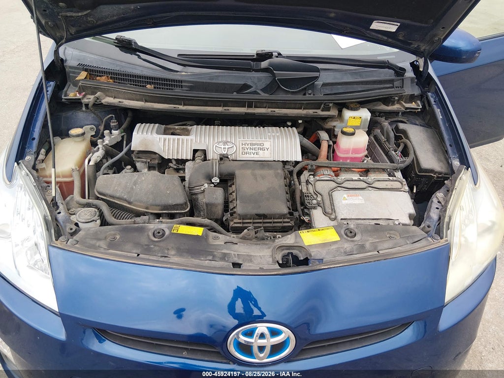 2010 Toyota Prius II photo 10